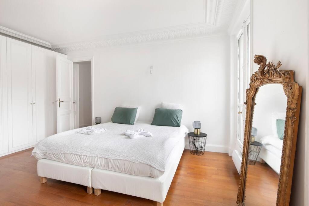 Sweet Luxury Home Arc The Triomphe Near Champs Elysees And Palais Des Congres 8 Ppl Paris Eksteriør billede